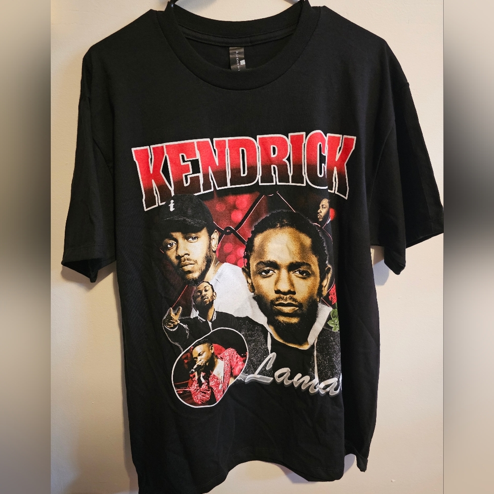 Playery Tees T-Shirt